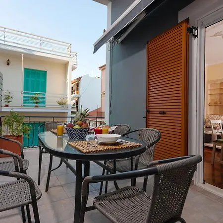 Metropolis - 150m From St Marcus Square, By Zantewize