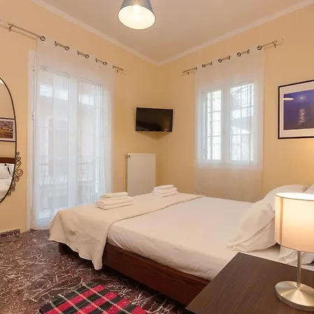 Metropolis - 150m From St Marcus Square, By Zantewize Apartment